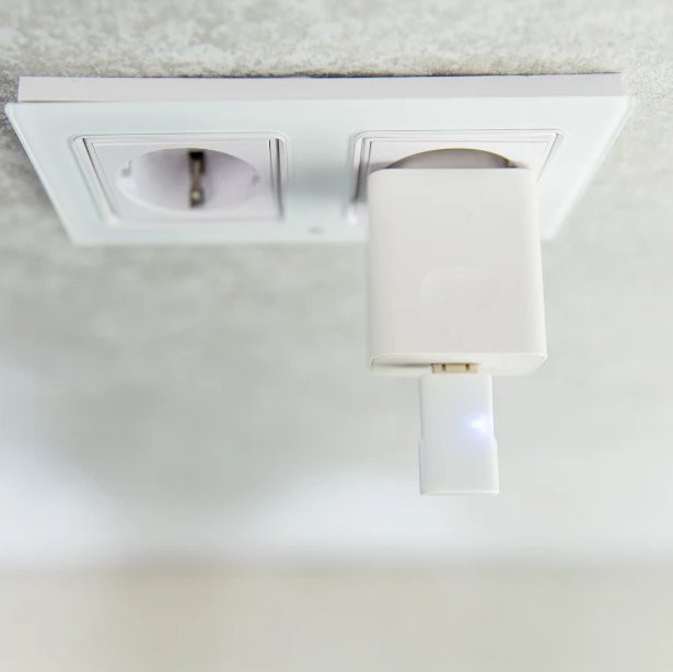 Shelly BLU Gateway Shelly BLU Gateway - bramka Bluetooth do łączenia urządzeń Shelly BLU z Wi-Fi